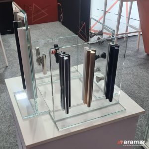 BAU 2025 tiradores aramar