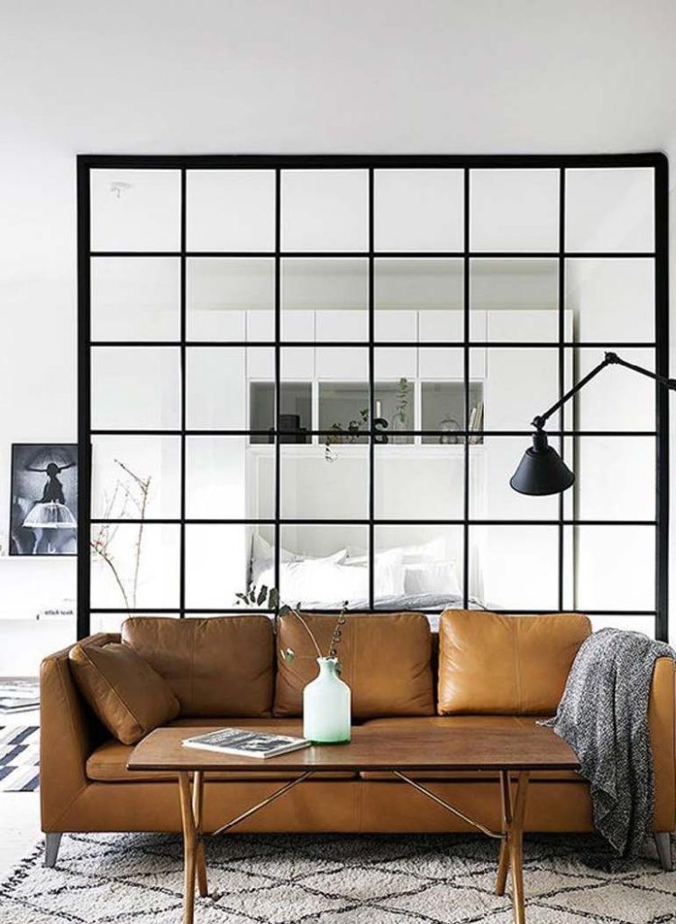 Skel puertas de vidrio con marco negro