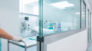 Vidrio en obra civil. hospitales